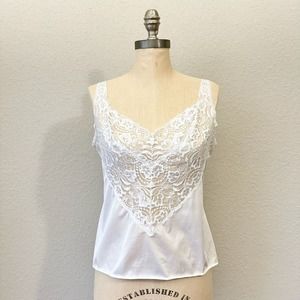 VINTAGE VANITY FAIR White Lace Camisole Tank Top USA MADE